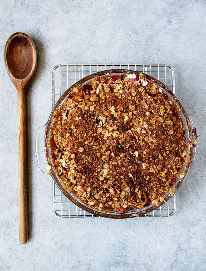 Crumble s jabukom i rabarbarom, @thekitchenpaper