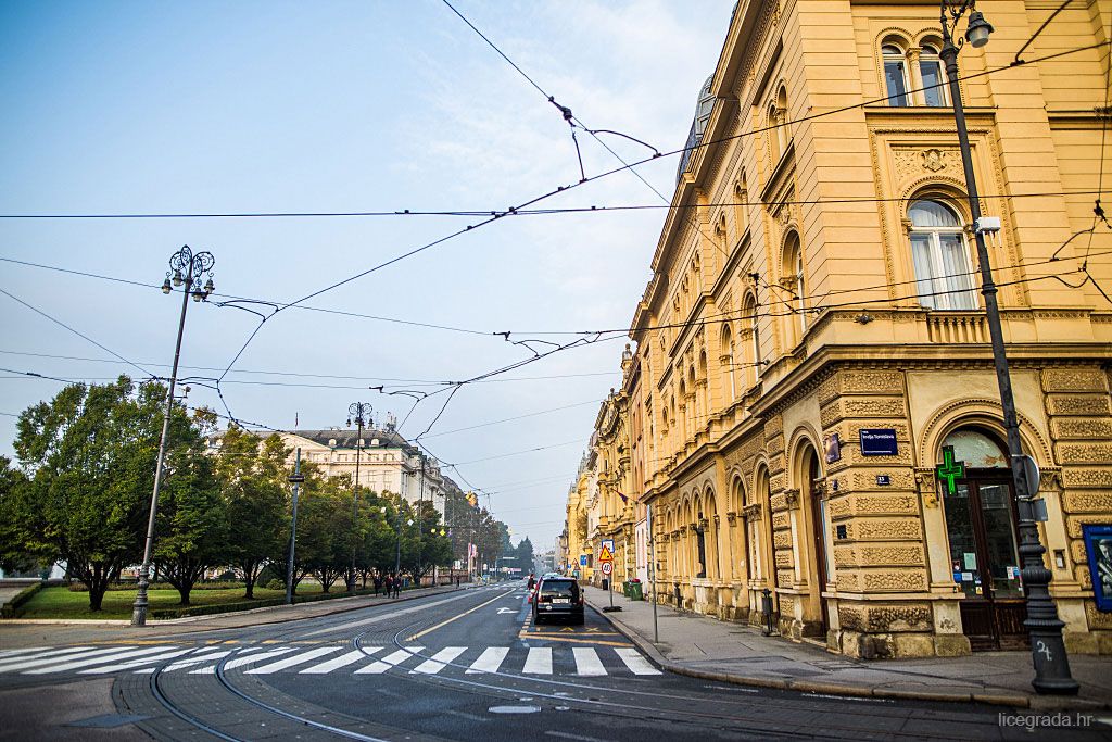 Lenucijeva potkova Zagreb