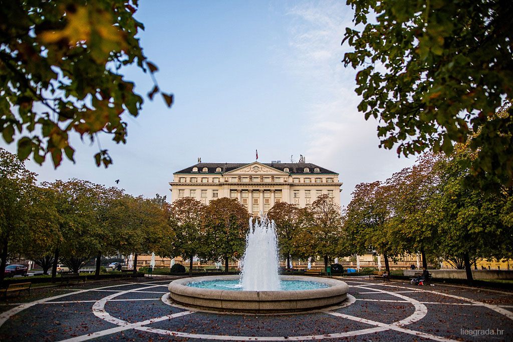 Lenucijeva potkova Zagreb