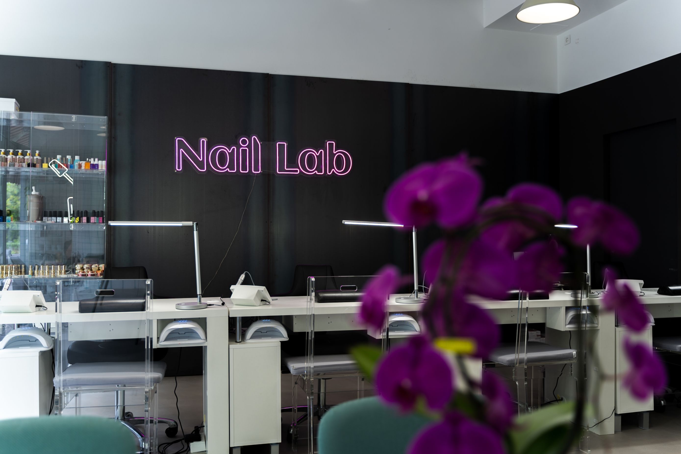 Nail Lab