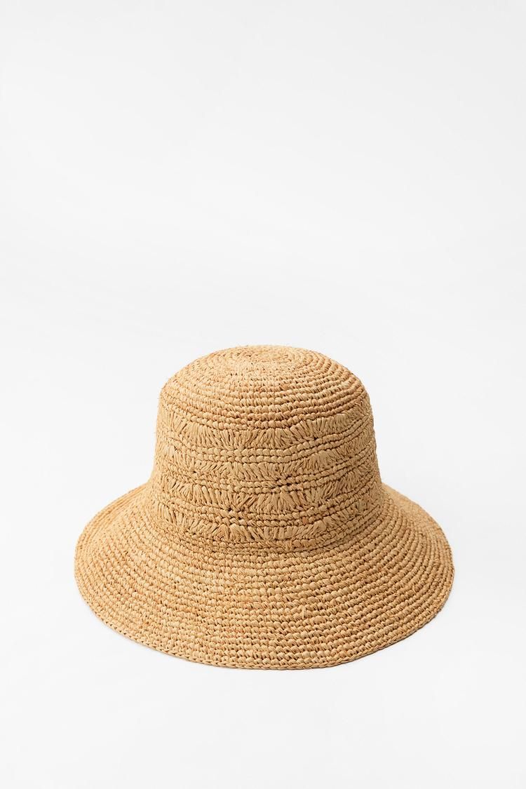 zara bucket hat