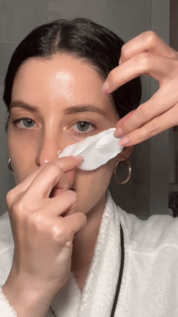 Još jedan marketinški trik? Viralna kolagen maska za lice koja magično “nestaje” na koži