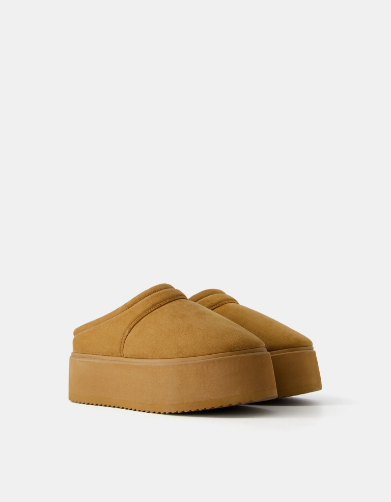 Ugg čizme i papuče za zimu alternativa Bershka