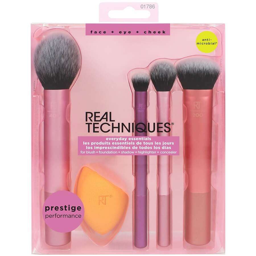 REAL TECHNIQUES Everyday essentials set kistova i spužvica za makeup