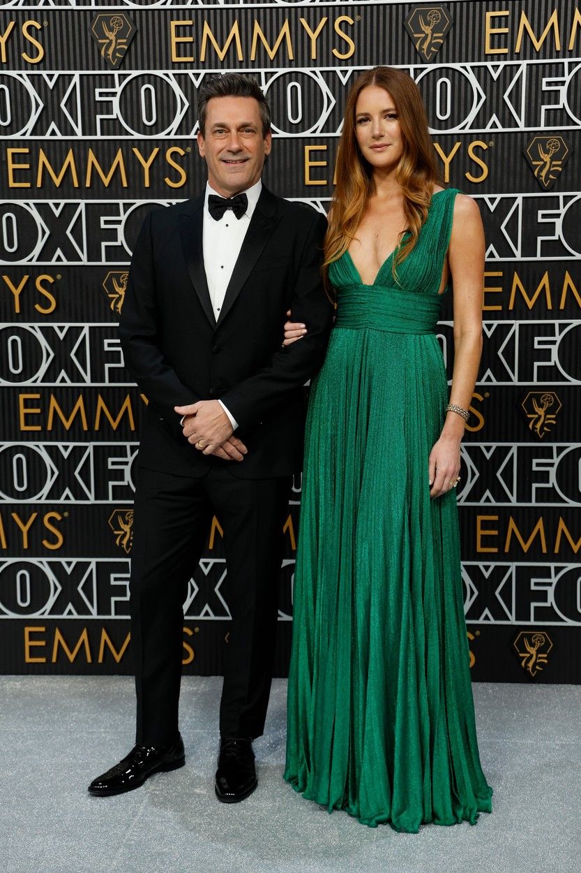 Jon Hamm i Anna Osceola