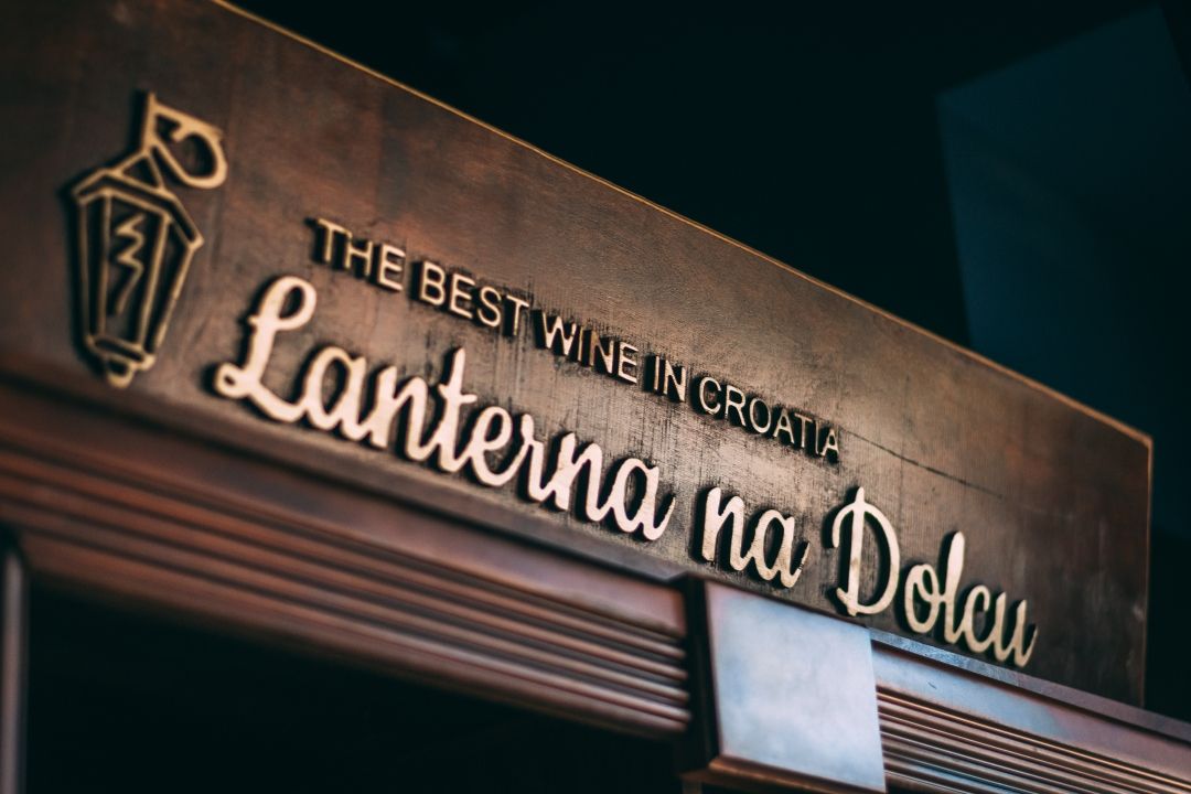 Lanterna bar