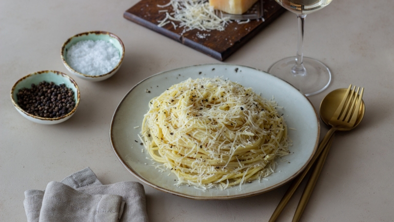 Cacio e pepe_iStock