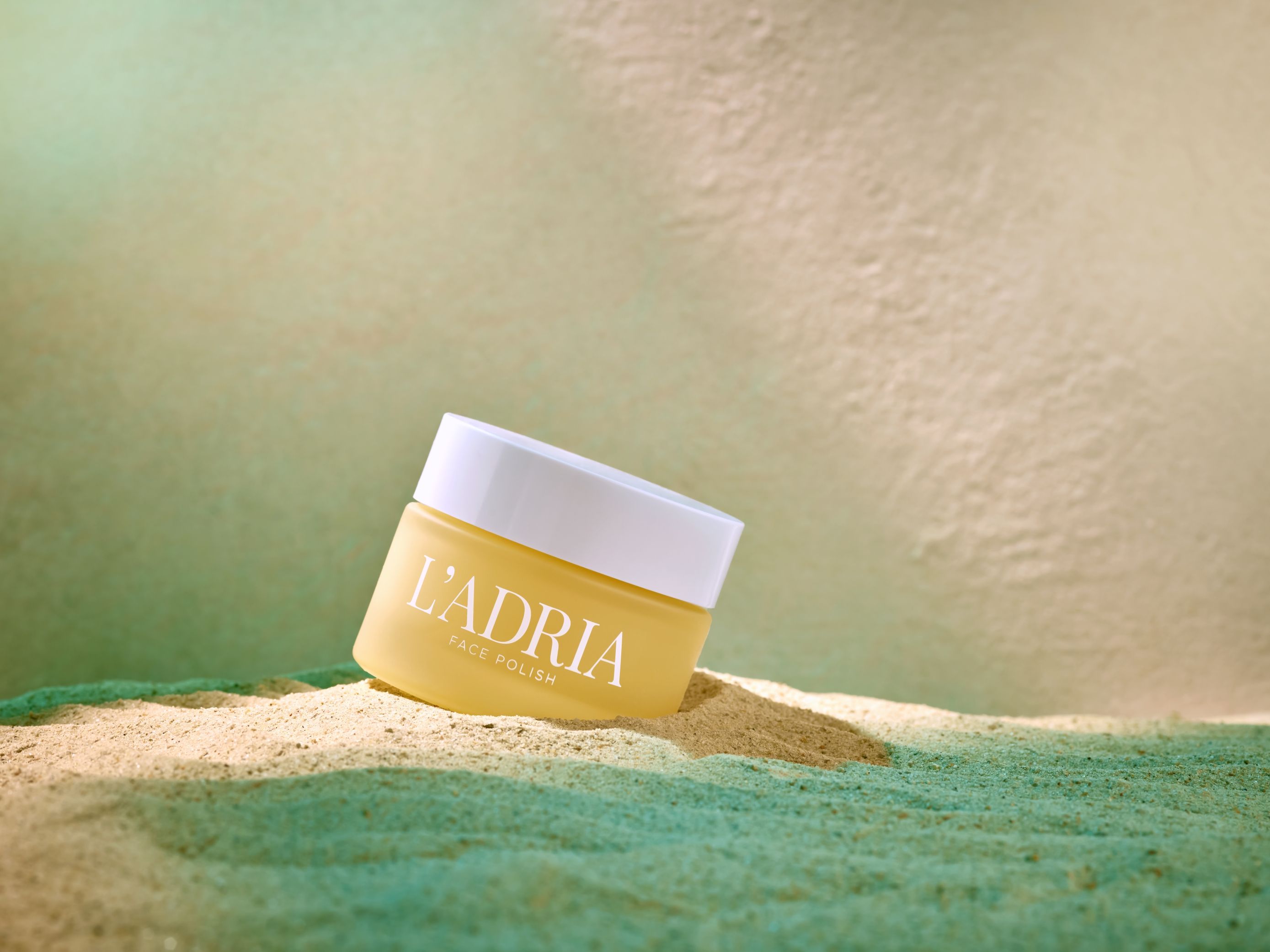 LADRIA Face Polish