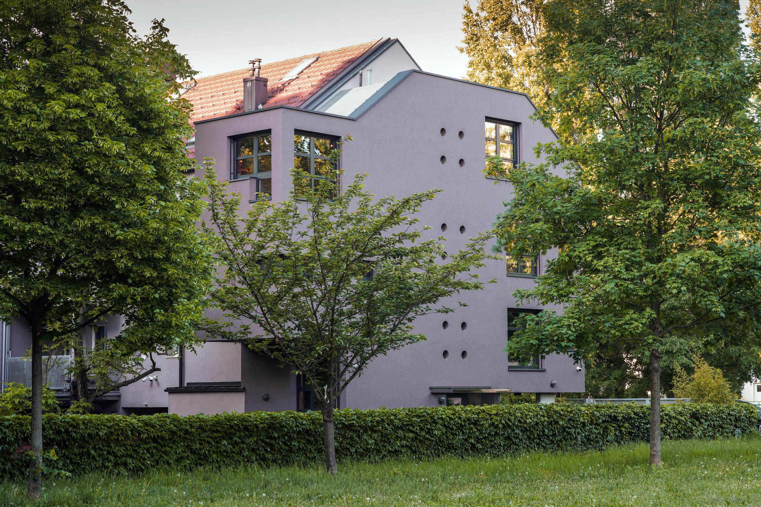 Je li ovo najuža kuća u Zagrebu? Prostor je iskorišten na zanimljiv način – pogledajte kako izgleda