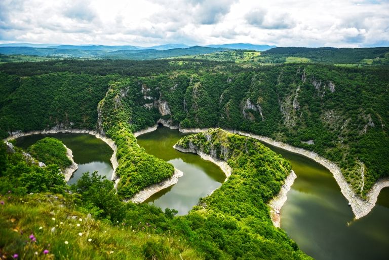 Uvačko jezero