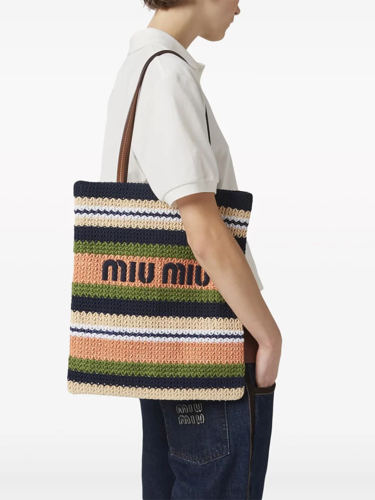 prugasta shopper torba Miu Miu