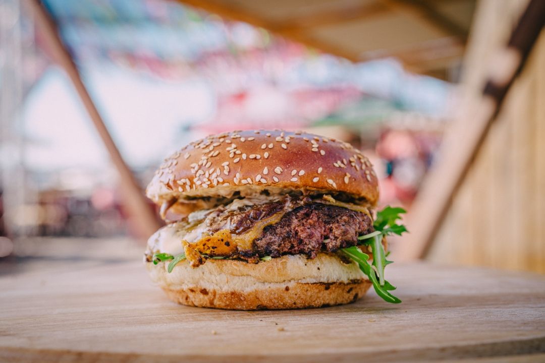 Ivan Pažanin - Crispy kapula_Burger Festival Bjelovar