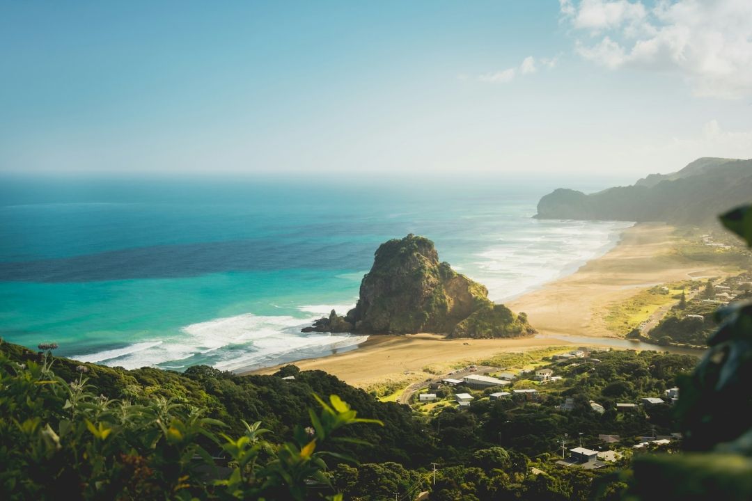 Piha Beach v Novi Zelandiji