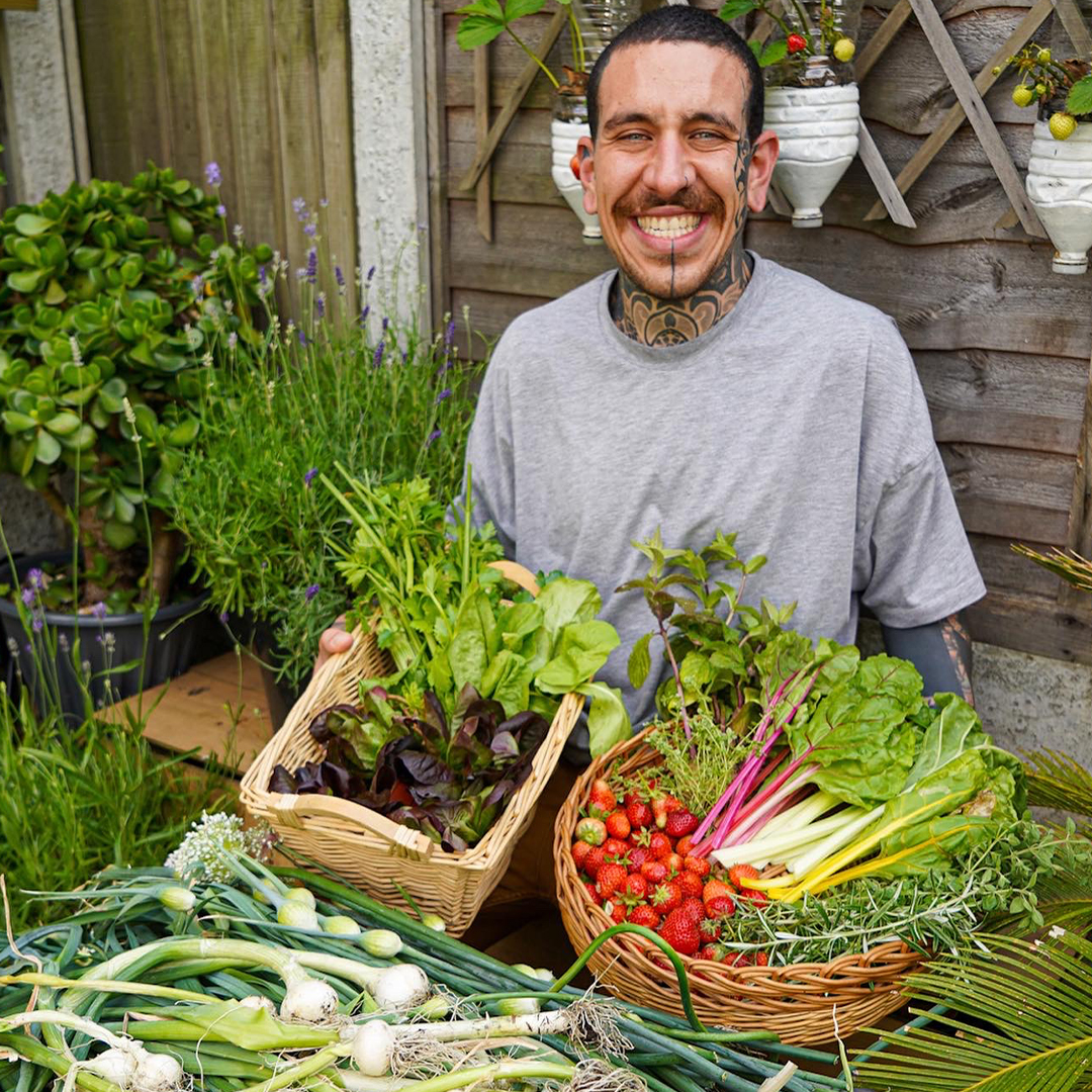 Spicy Moustache: Megapopularan Talijan uči nas trikovima o vrtlarstvu i kuhanju