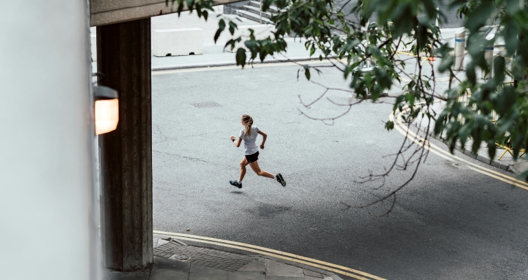 trčanje u gradu ženska utrka dm