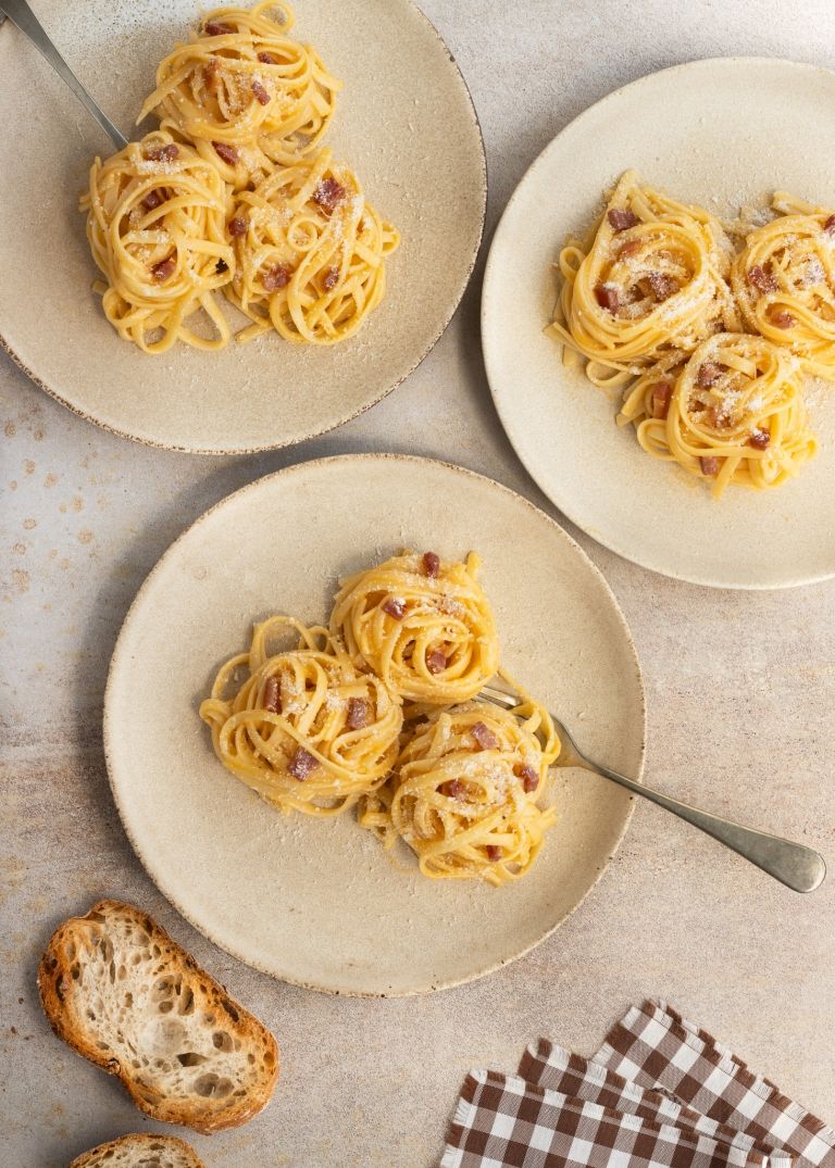 Pasta carbonara_iStock