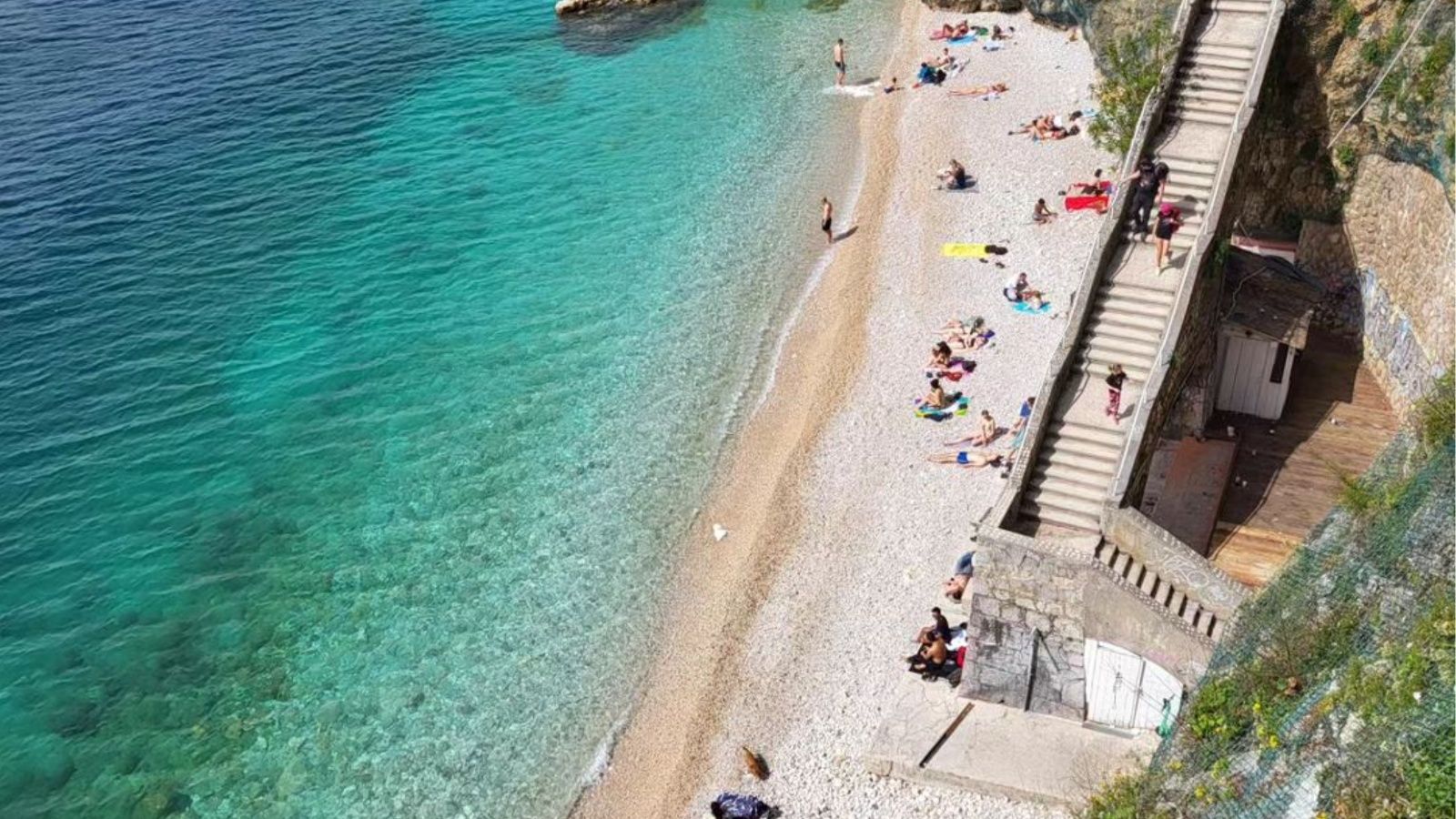 Gdje na kupanje u Rijeci? Izdvojili smo 3 najljepše plaže s kristalno čistim morem