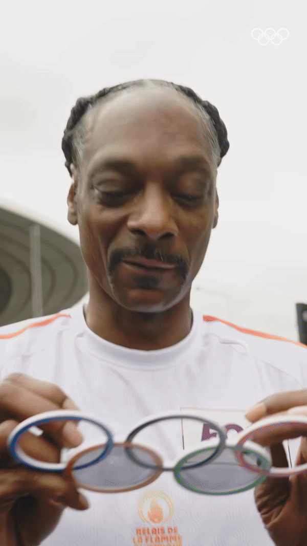Pogledajte Snoop Dogga koji nosi olimpijsku baklju – odmah će vam staviti osmijeh na lice