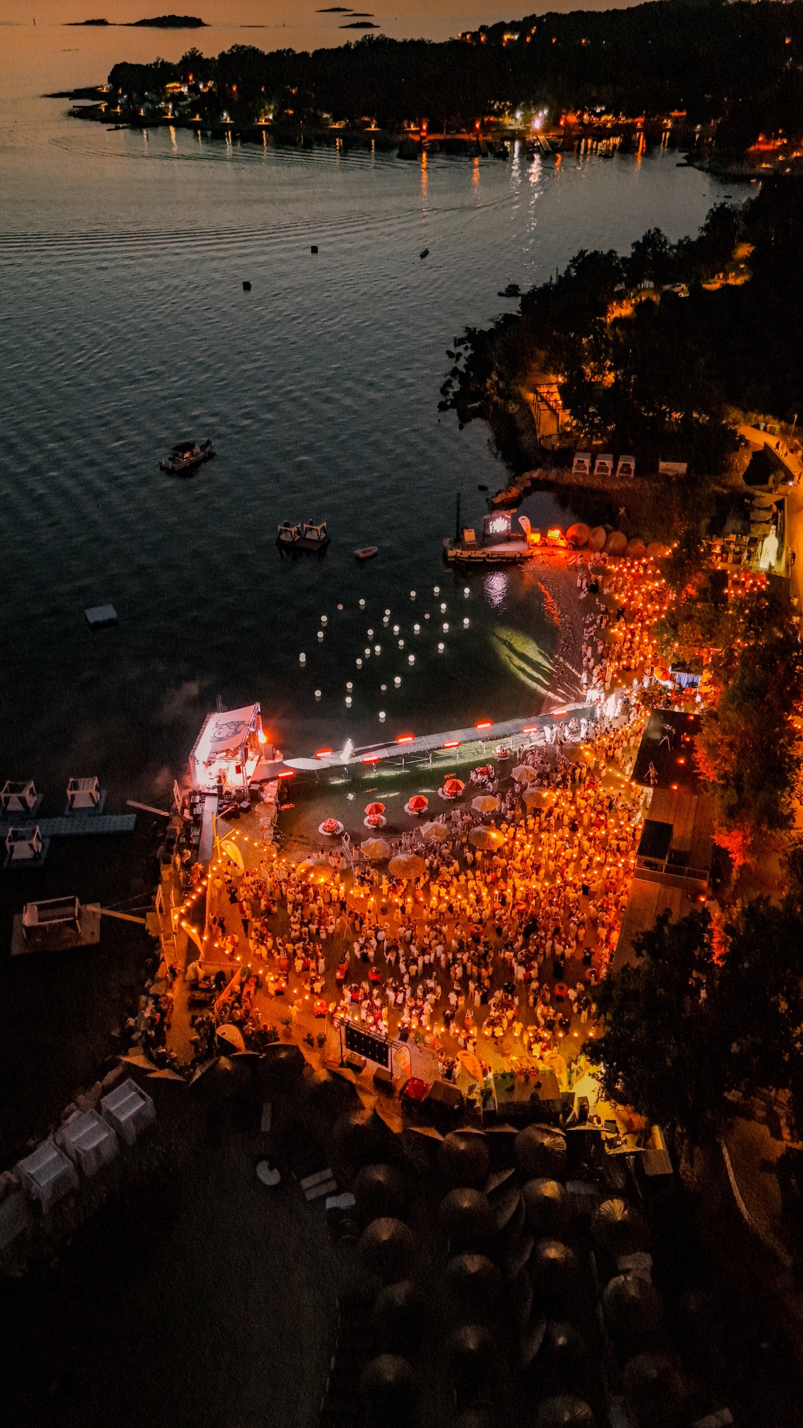 I ove godine održan je spektakularni party na jednoj od najljepših istarskih plaža