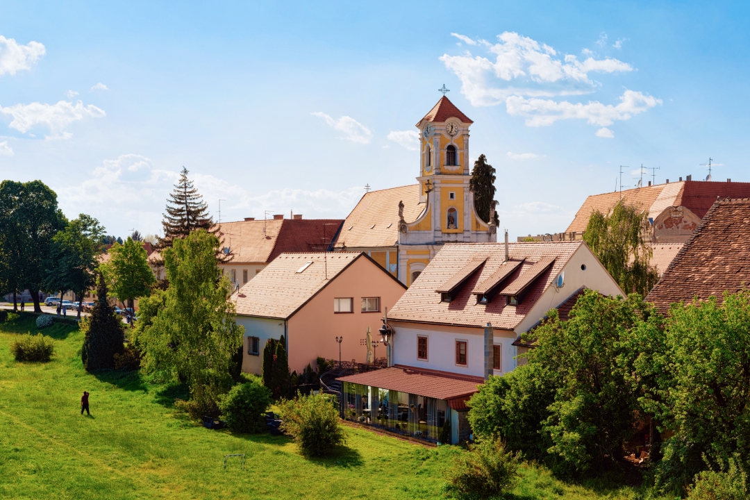 Varaždin, Restoran Bedem_foto_RomanBabakin_iStock-1170128463