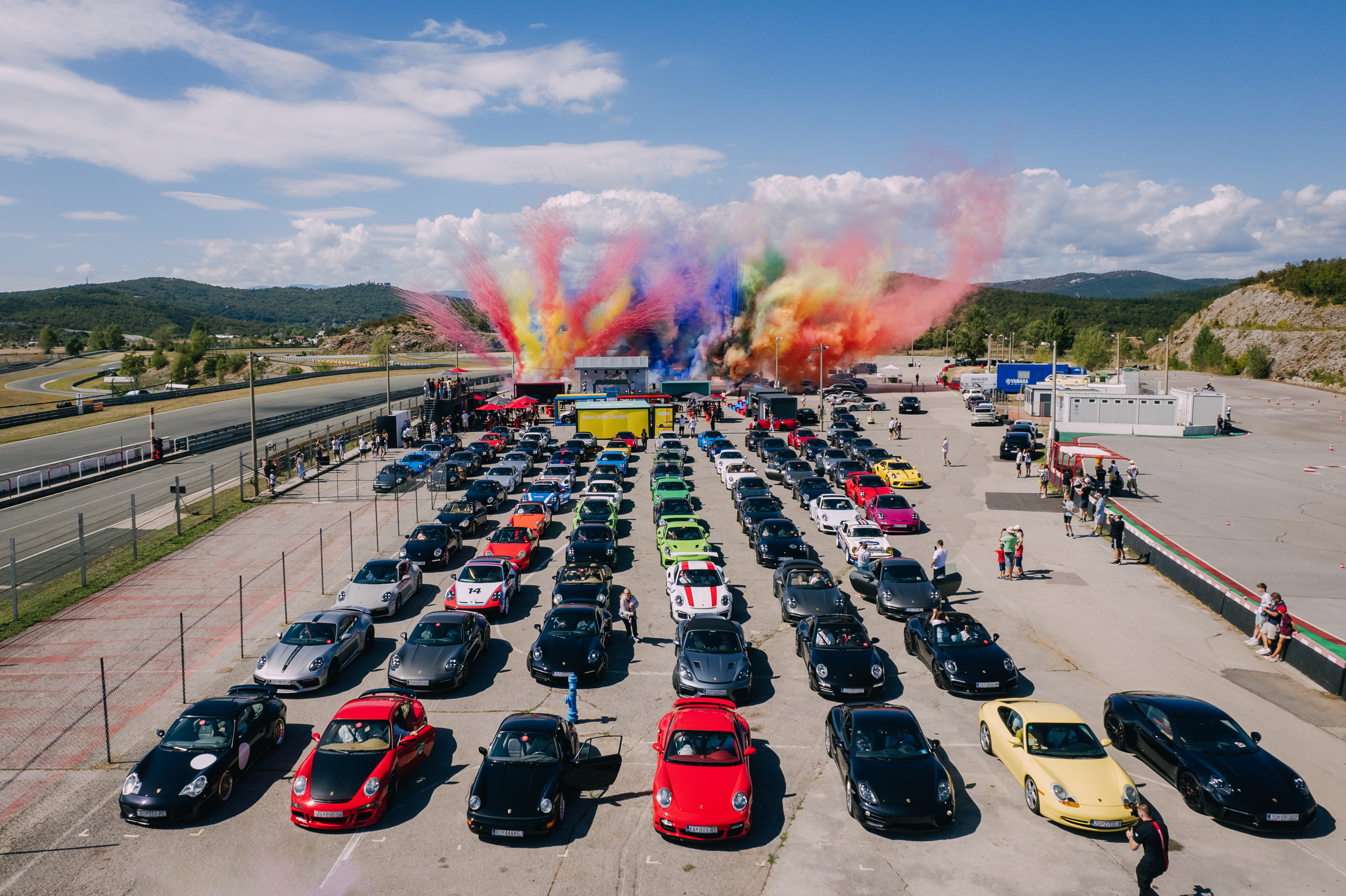 Porsche Family day obilježio je adrenalin, brzina i tisuće posjetitelja