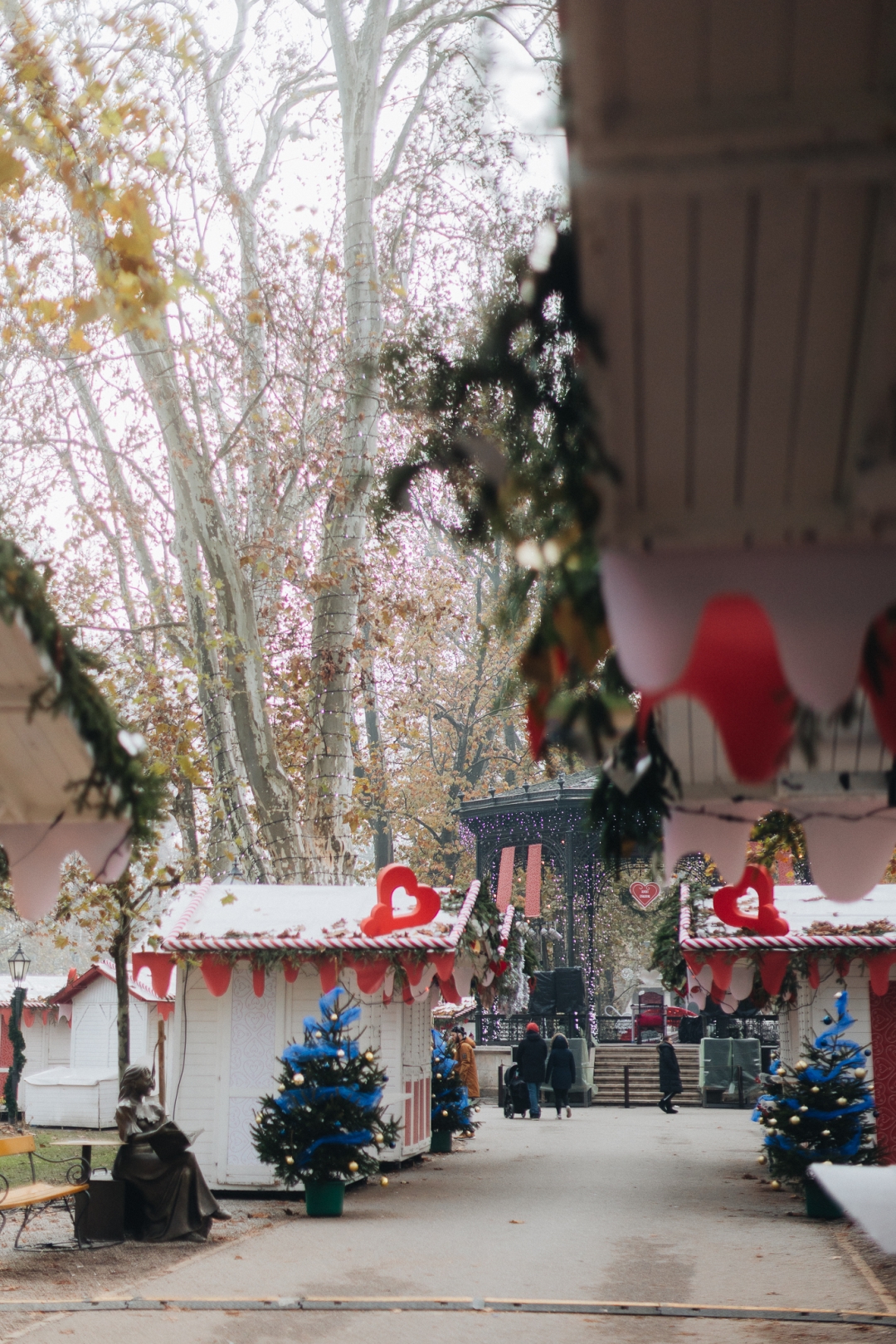 Advent u Zagrebu: Zvučna gastro imena na Oleander terasi, božićni ugođaj na Kvatriću, Dolcu, Britancu…