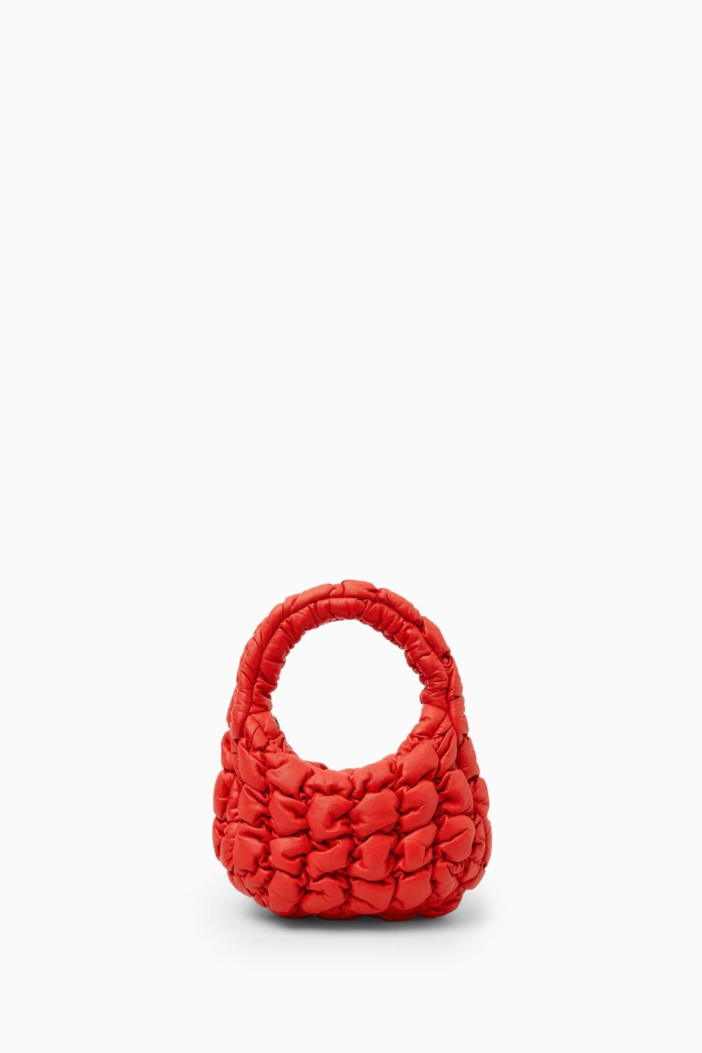 COS quilted torba