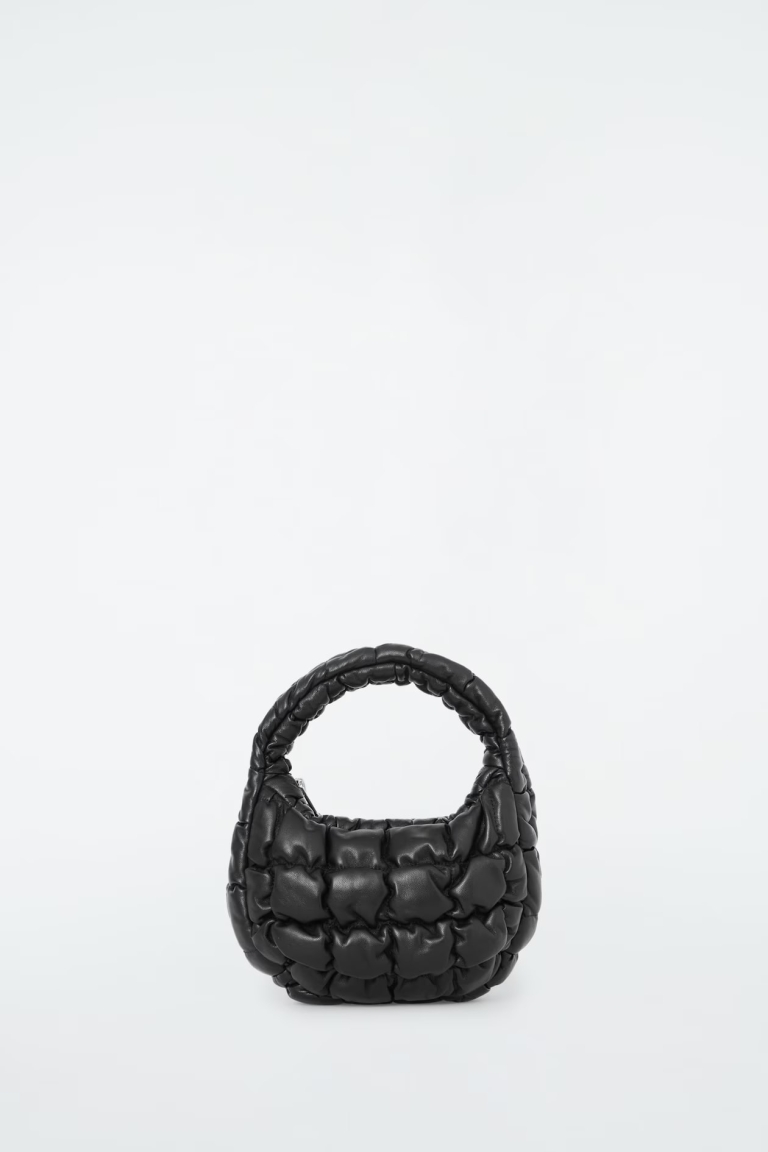 COS quilted torba