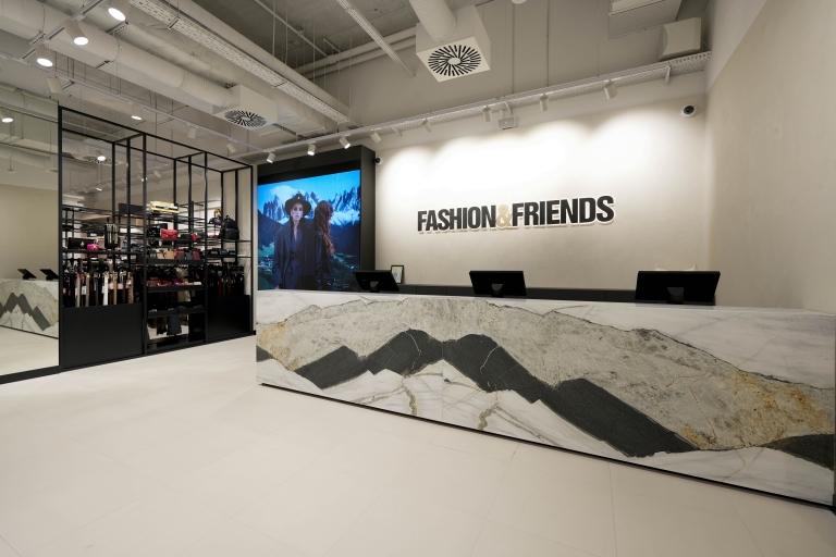 Nova Fashion&Friends trgovina