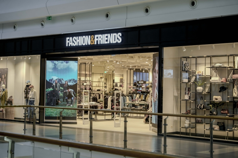 Nova Fashion&Friends trgovina