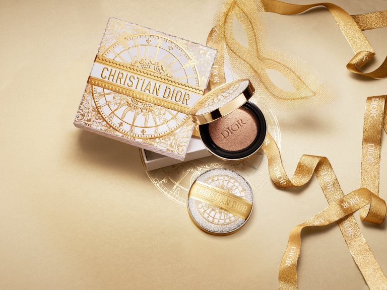 Dior Golden Ball kolekcija