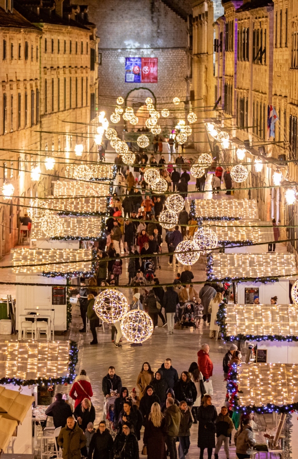 I zima u Dubrovniku ima svoje čari: Evo što nas u Gradu čeka ovog adventa