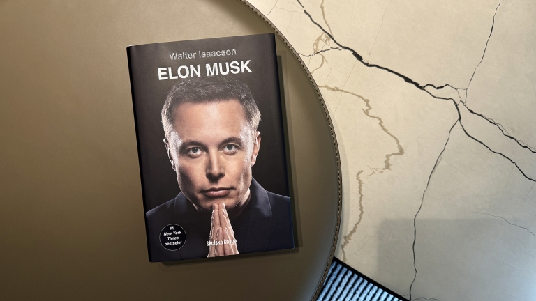 Elon Musk biografija