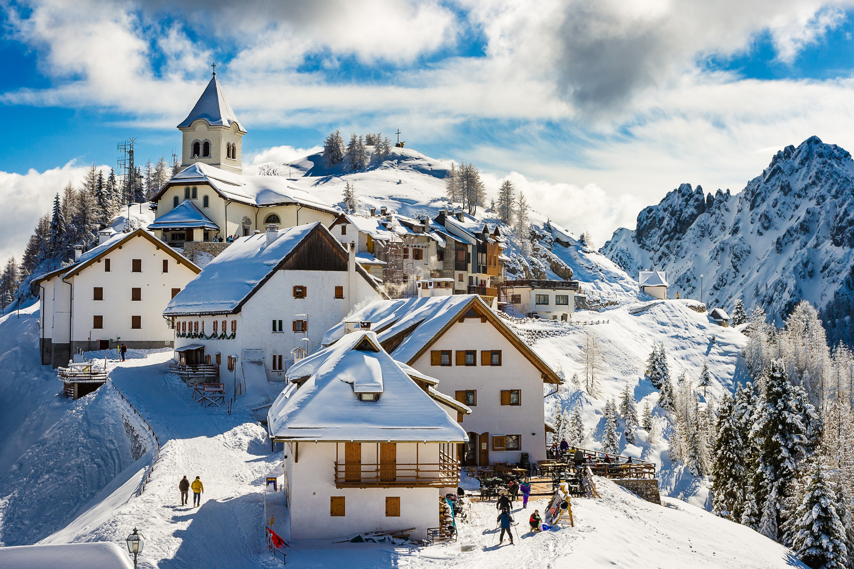 Mt. Lussari_foto_afinocchiaro_iStock-504526240