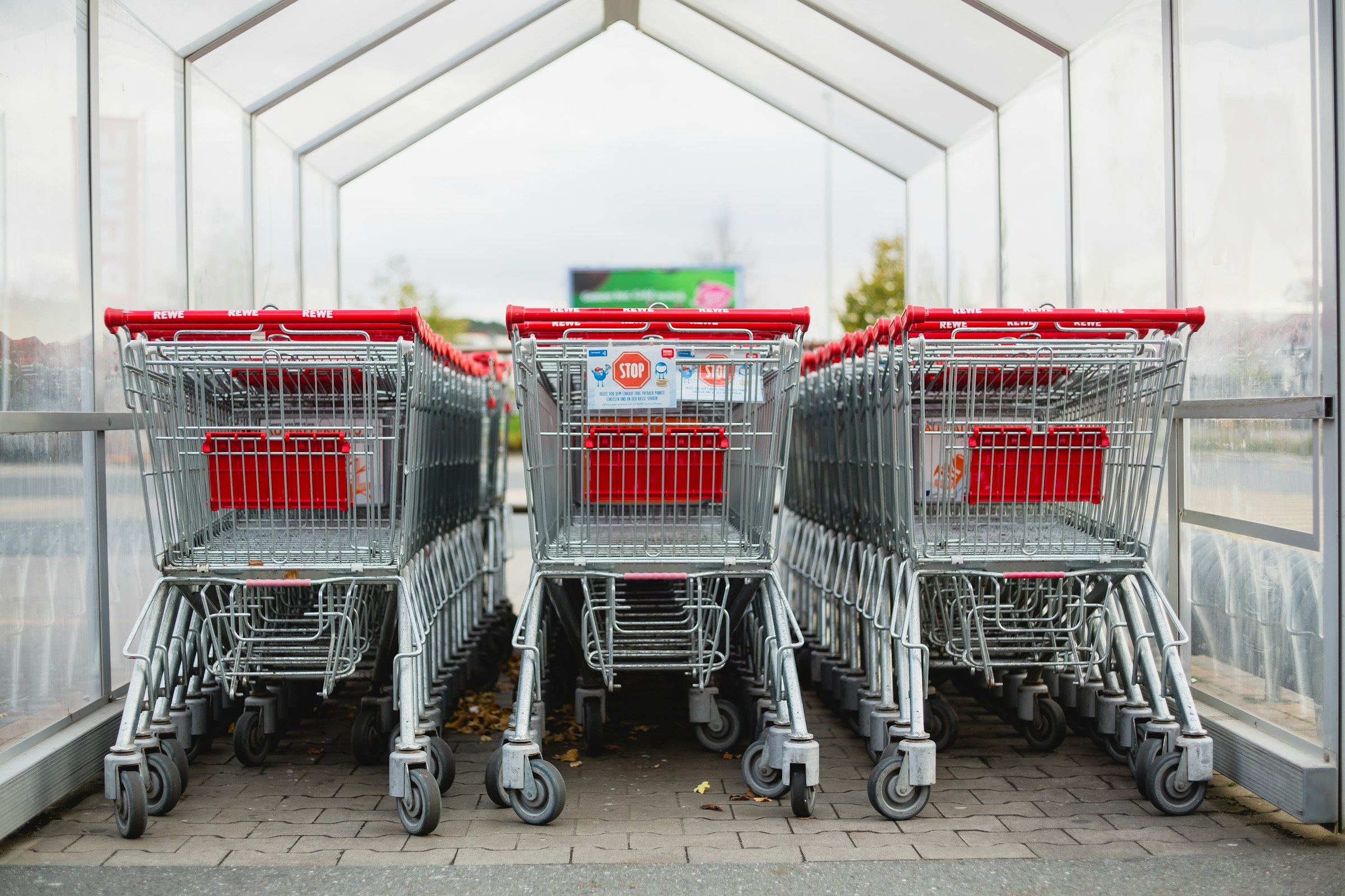 STOP SHOP parkovi za shopping