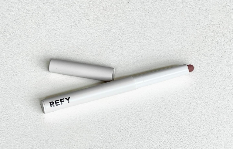 refy blur liner 2