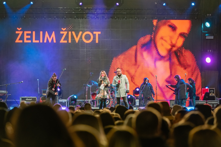 Koncert Zelim zivot