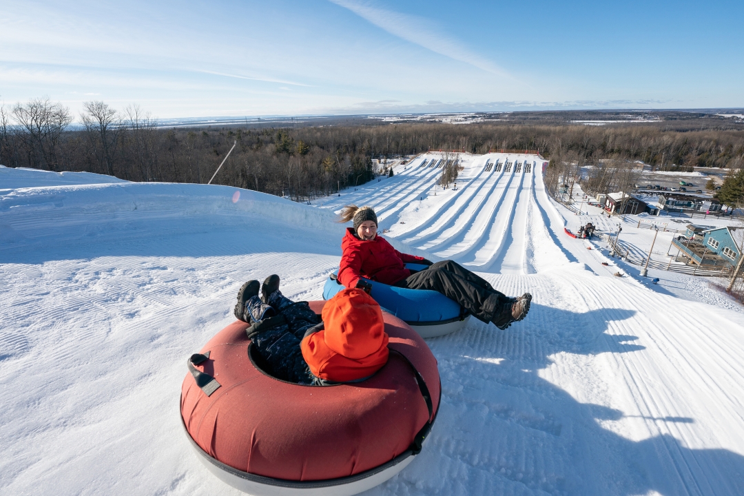 tubing_GROGL_iStock-1204109884