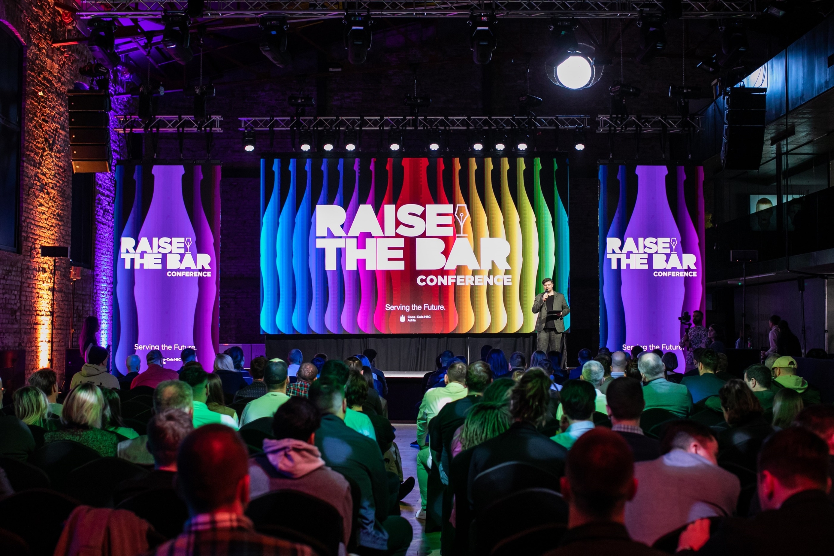 Konferencija Raise the Bar