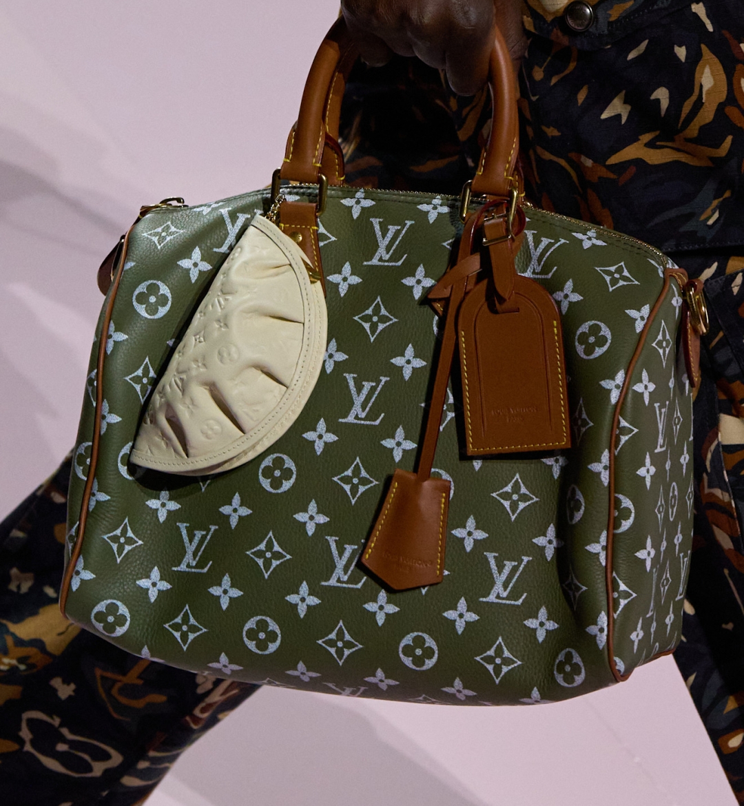 Bag charms su najpoželjniji dodatak ove sezone, a Louis Vuitton ima preslatke u obliku gyoza