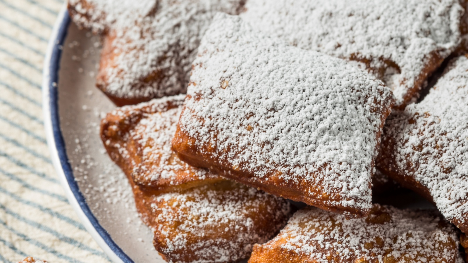 Jeste li čuli za beignets? Ova brza verzija krafni jednako je ukusna, a zahtijeva manje vremena i truda