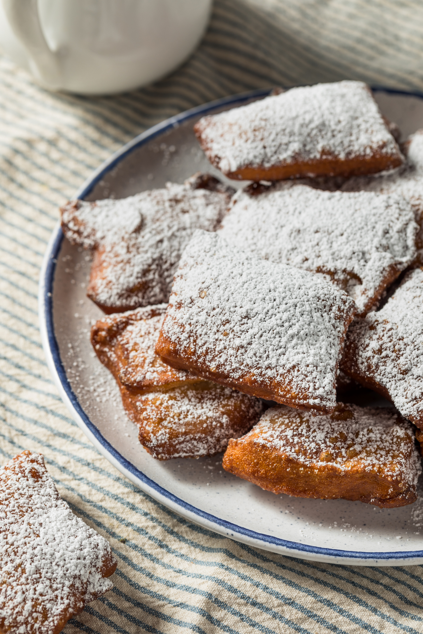 Jeste li čuli za beignets? Ova brza verzija krafni jednako je ukusna, a zahtijeva manje vremena i truda