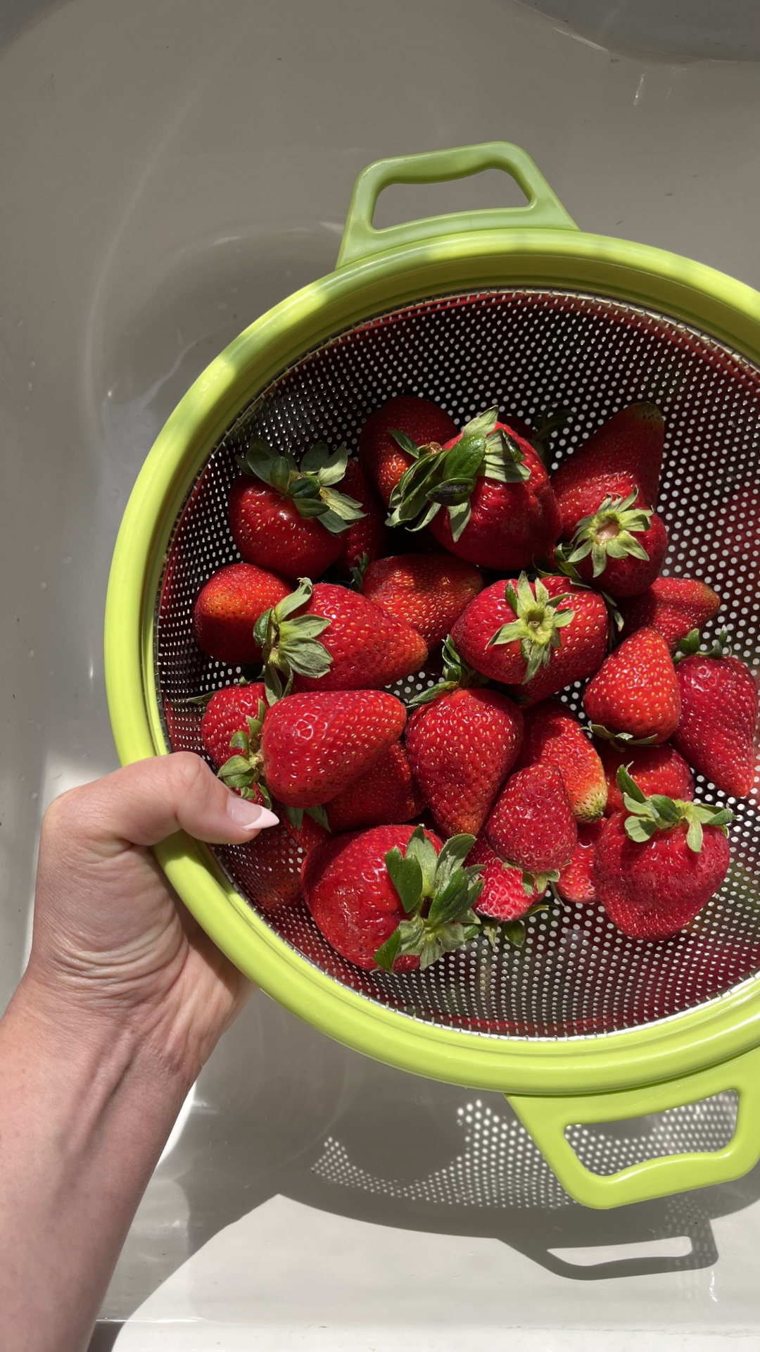 Strawberry muffins